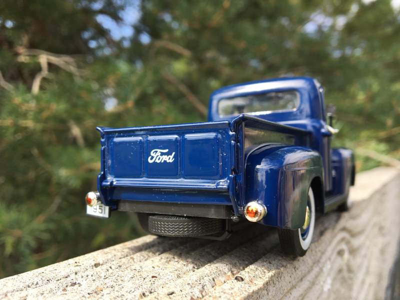 Illustration for article titled LaLD Car Week 2019 - 50s - 1951 Ford F1